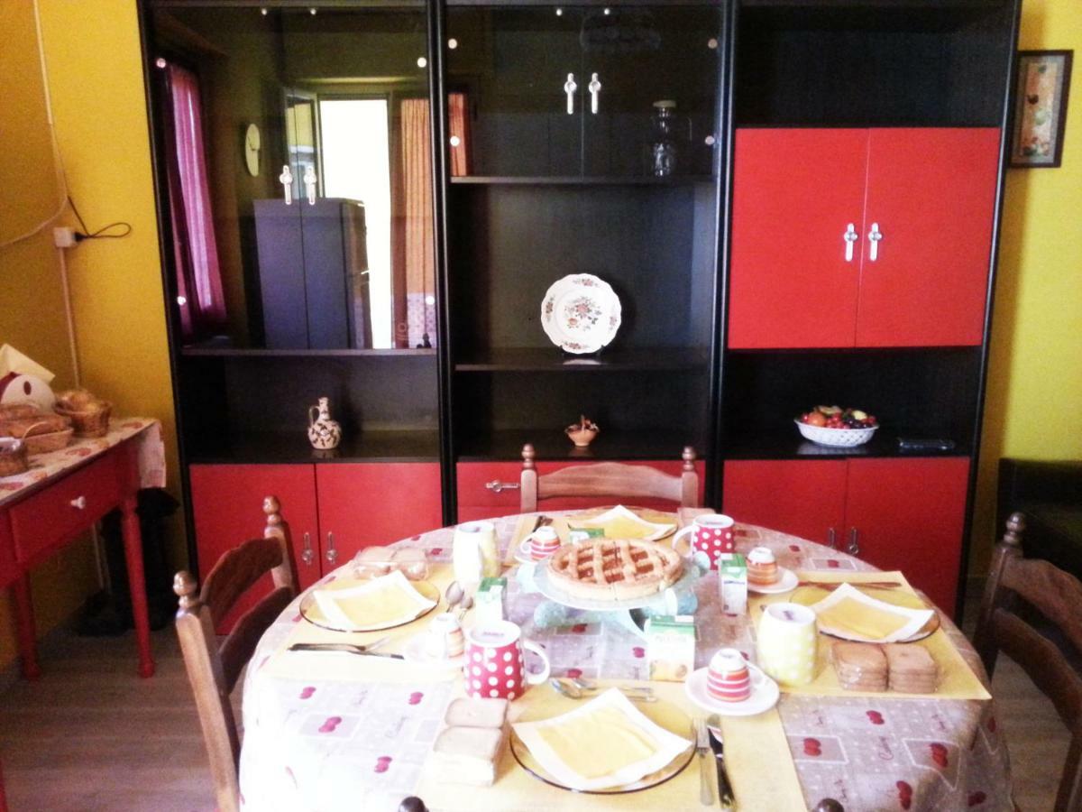 B&B Night & Day Cosenza Bagian luar foto